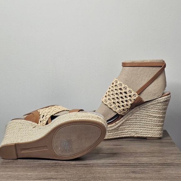 Tommy Hilfiger Kalendar Wedge Platform Sandals Size 9.5 Beige NWT - Picture 5 of 6